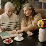 Bordighera, Alzheimer e volontariato: chiude il ciclo dei Giovedì del Cdcd