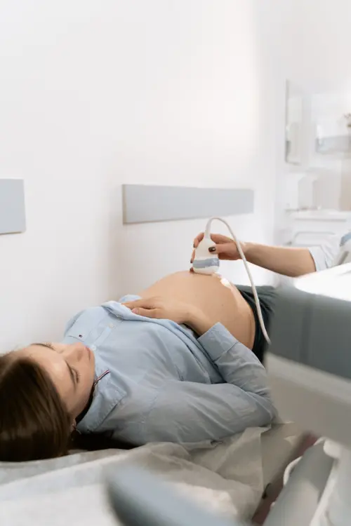 Giornata dell’Ostetrica: open day negli ospedali e passeggiata a Ventimiglia