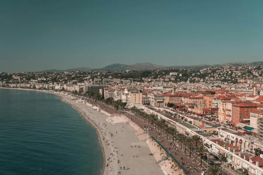 Da Sanremo alla Costa Azzurra: come organizzare una gita a Nizza o Monaco in giornata