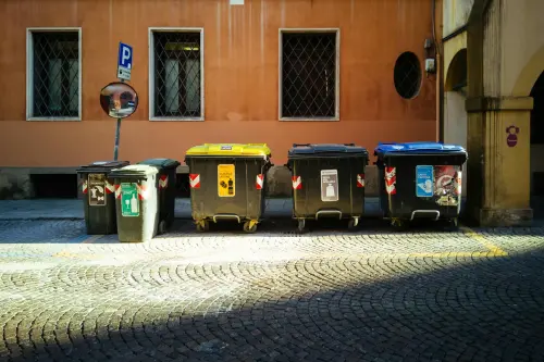 Sanremo, dietrofront sulle ecoisole del Borgo: i moduli lasceranno via Martiri