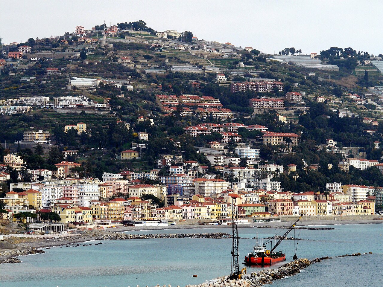 Ospedaletti: la piccola riviera vicino Sanremo da scoprire lontano dalla folla