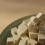 Come cucinare il tofu: tecniche e idee per renderlo gustoso